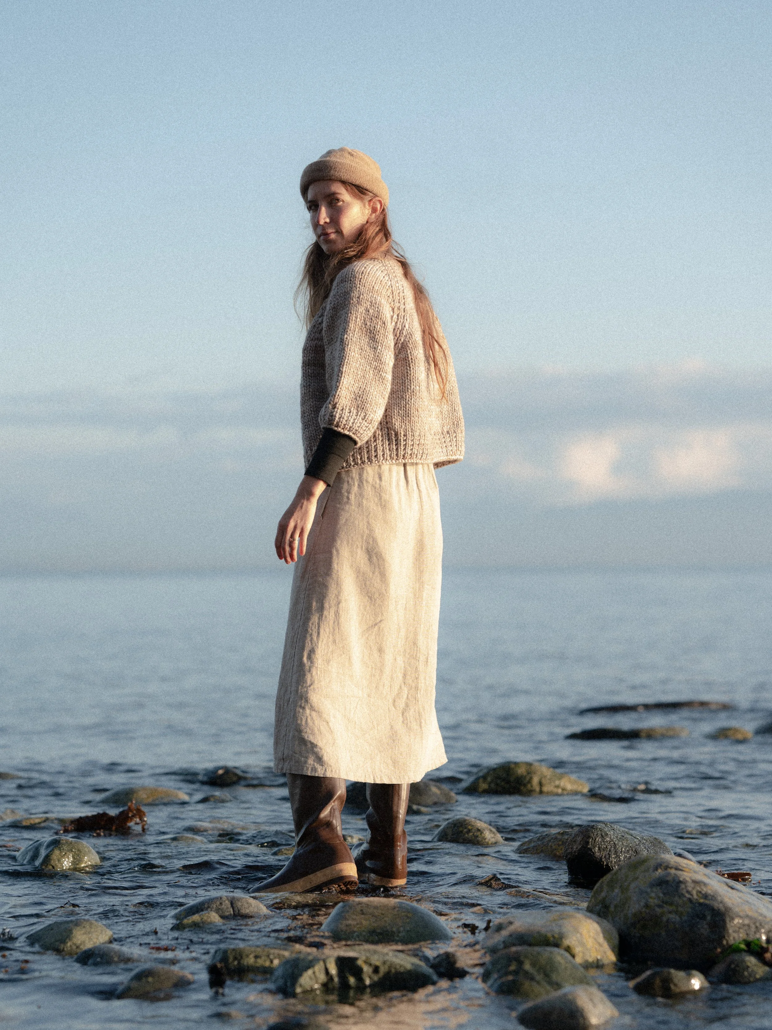新品未使用2025 ENFOLD FRILL-BOTTOM CARDIGAN 新品未使用 エンフォルド FRILL-BOTTOM CARDIGAN 赤 - メルカリ